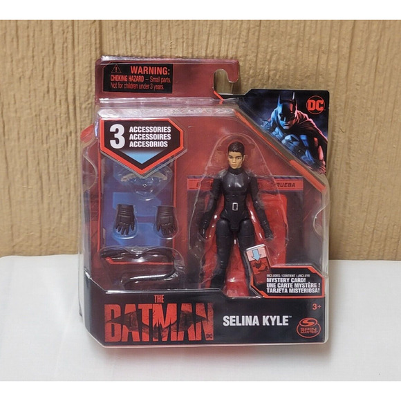 The Batman Selina Kyle 3.5" Figure with Accessories - Picture 1 of 3